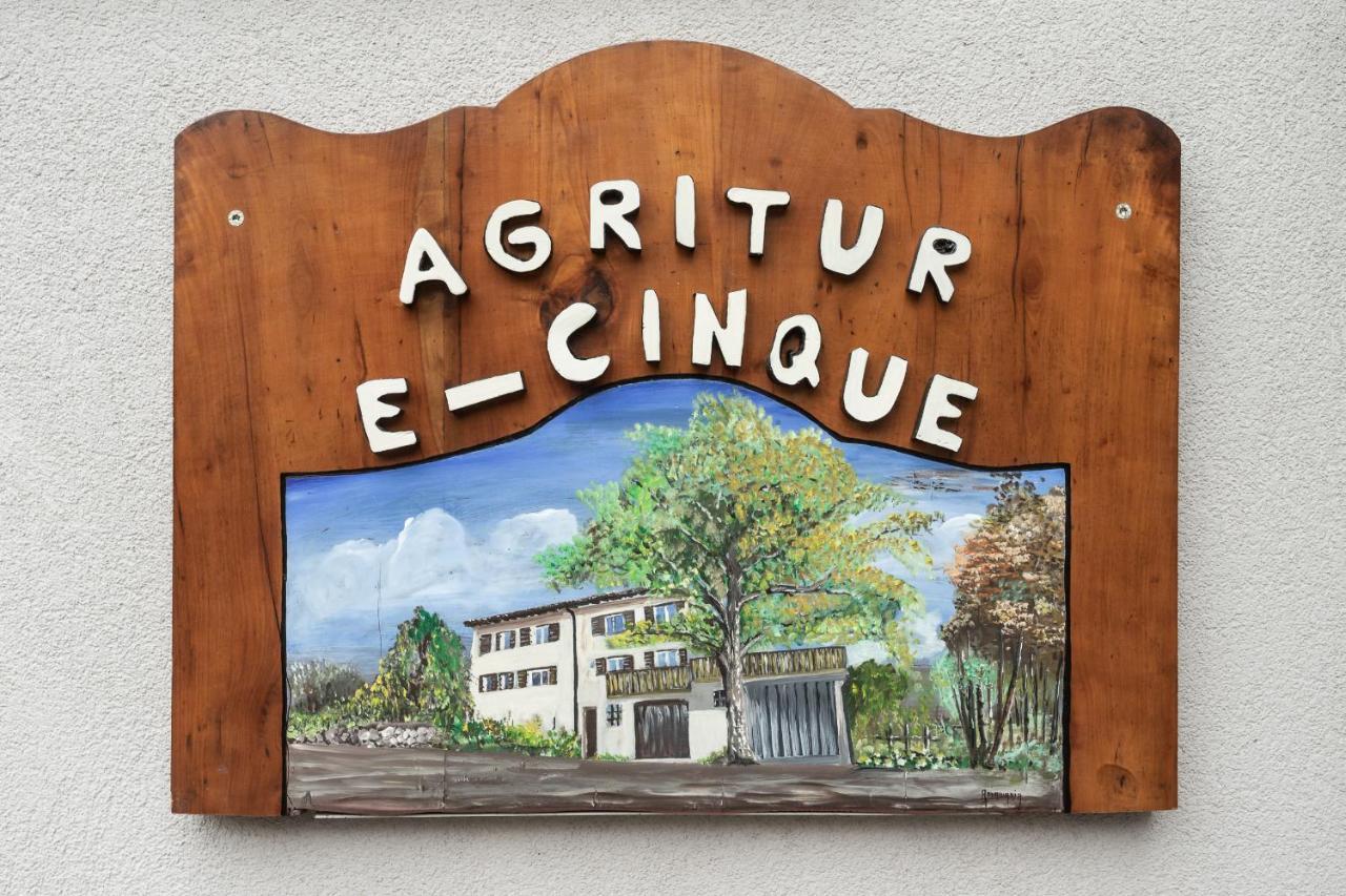Agritur E-Cinque Villa Salorno Buitenkant foto